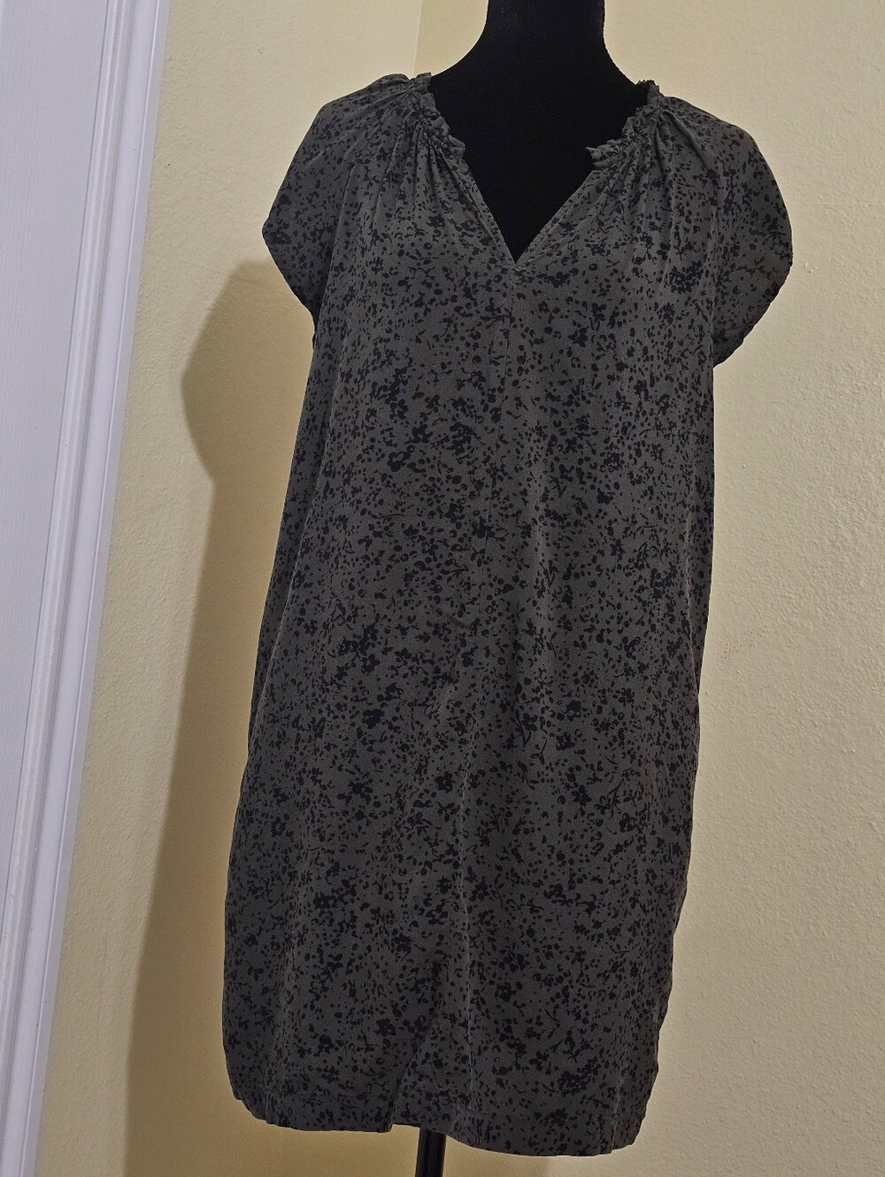 GAP Olive Green Printed Shift Dress